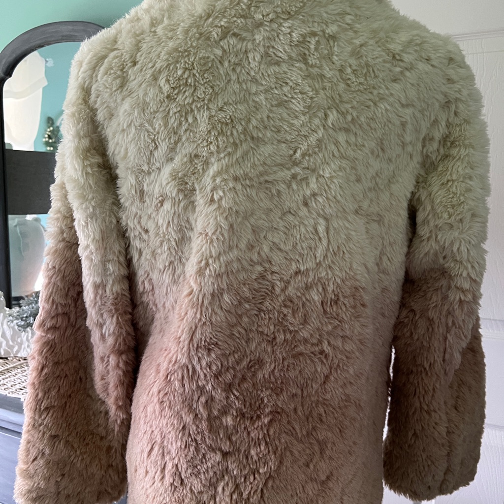 Anthropologie Teddy Coat. Ivory Blush. Worn Once Small, Org $280